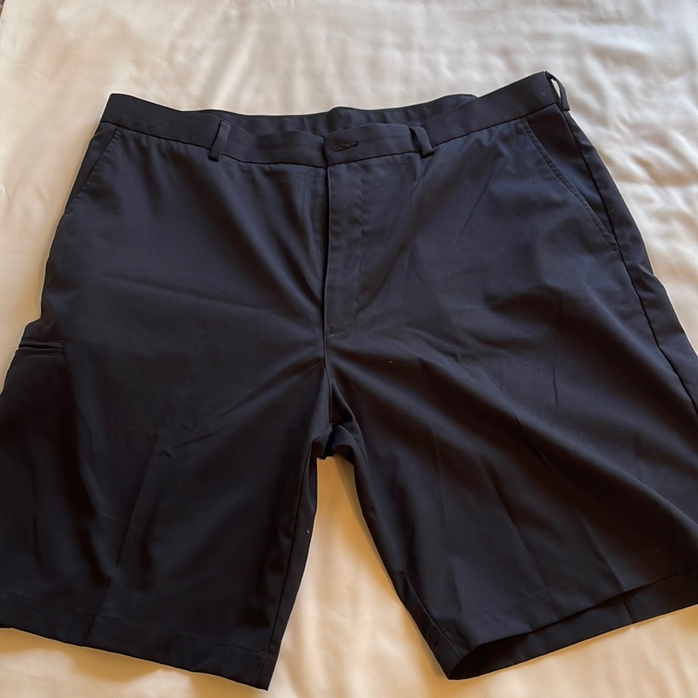 Men’s golf pants